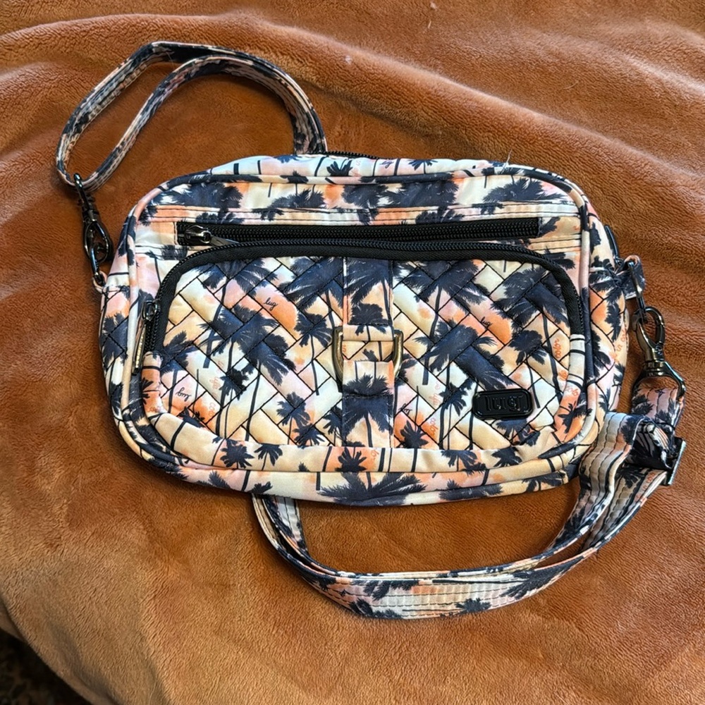 Lug Carousel Palm Sunset Print RFID Blocking Organizing Crossbody Bag 9"X6"X3"